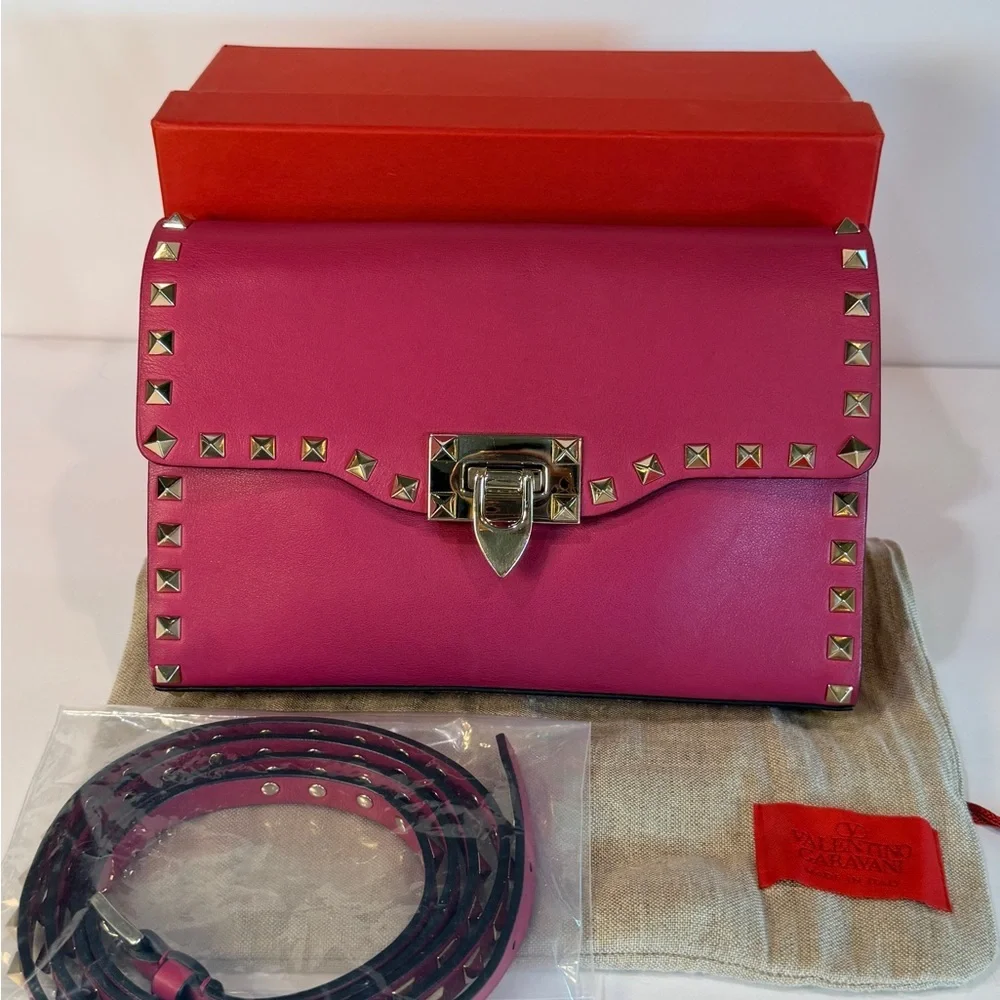 VALENTINO GARAVANI Fuschia Pink Leather Gold Rockstud Shoulder Crossbody Bag - Picture 3 of 16